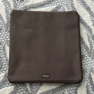 Brown storage bin lid